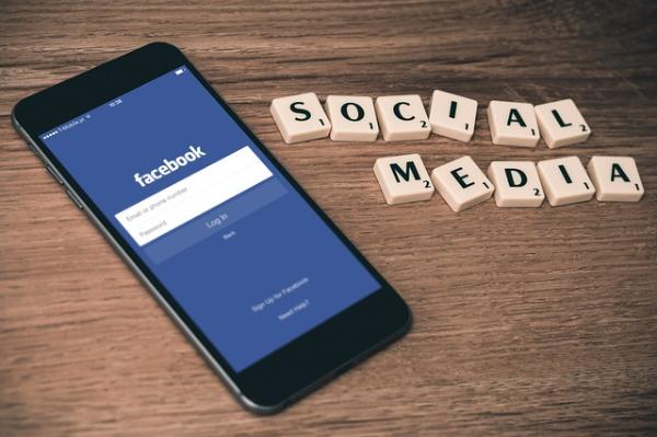 Meta hit with record €1.2bn fine over data transfers