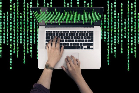 US charges Russian hacker for targeting Ukraine 